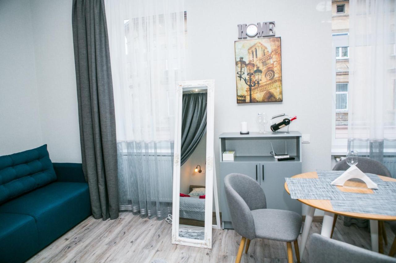 Luxury Flat In Downtown Apartment Lviv Luaran gambar